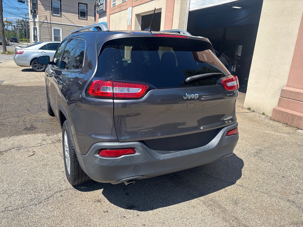 2015 Jeep Cherokee Image 6
