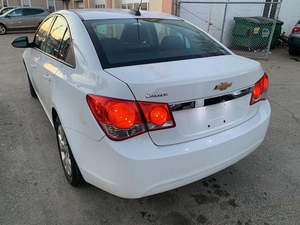 2016 Chevrolet Cruze Image 6
