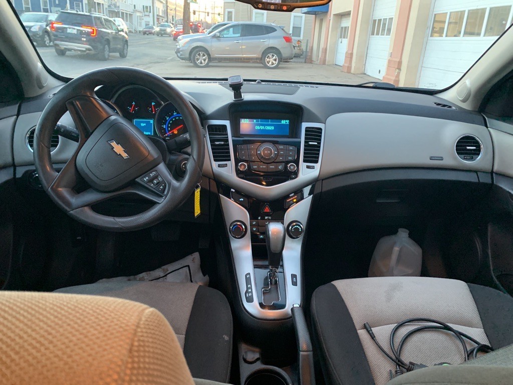 2016 Chevrolet Cruze Image 9