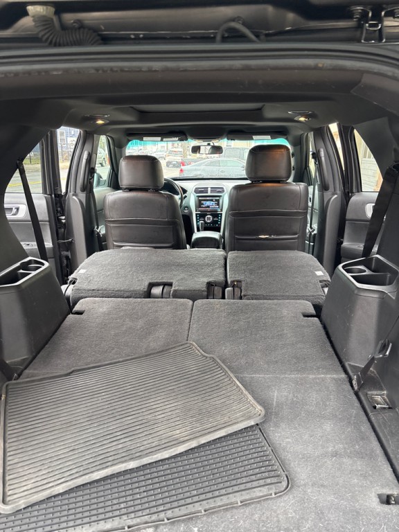 2015 Ford Explorer Image 11
