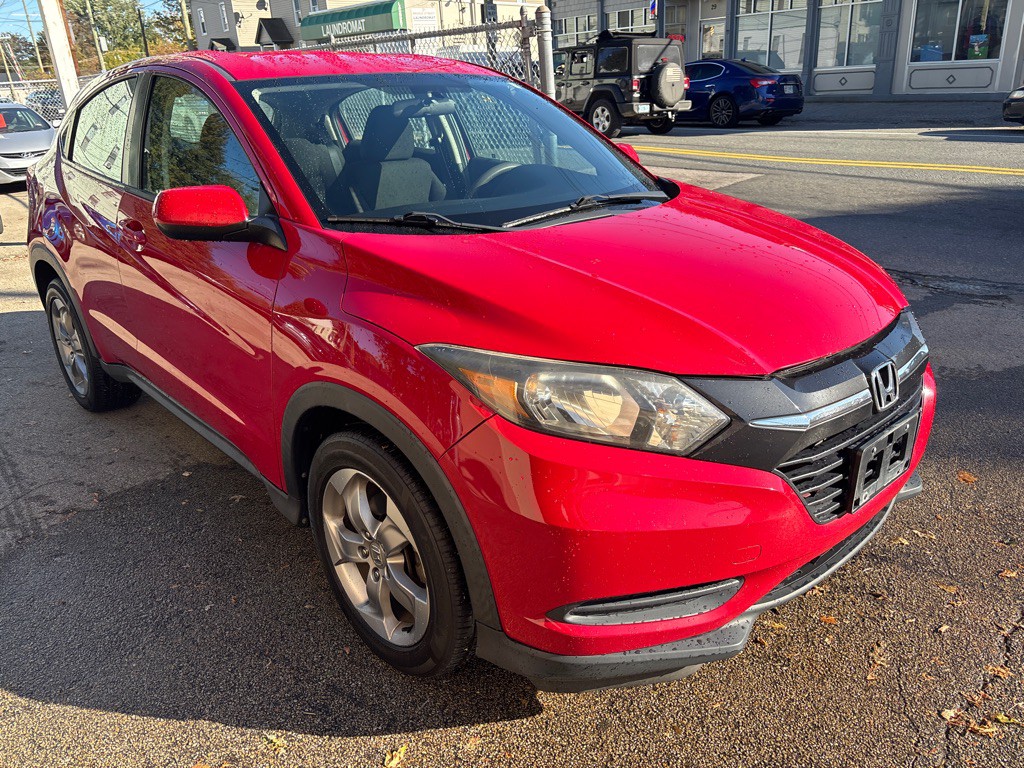 2017 Honda HR-V Image 2