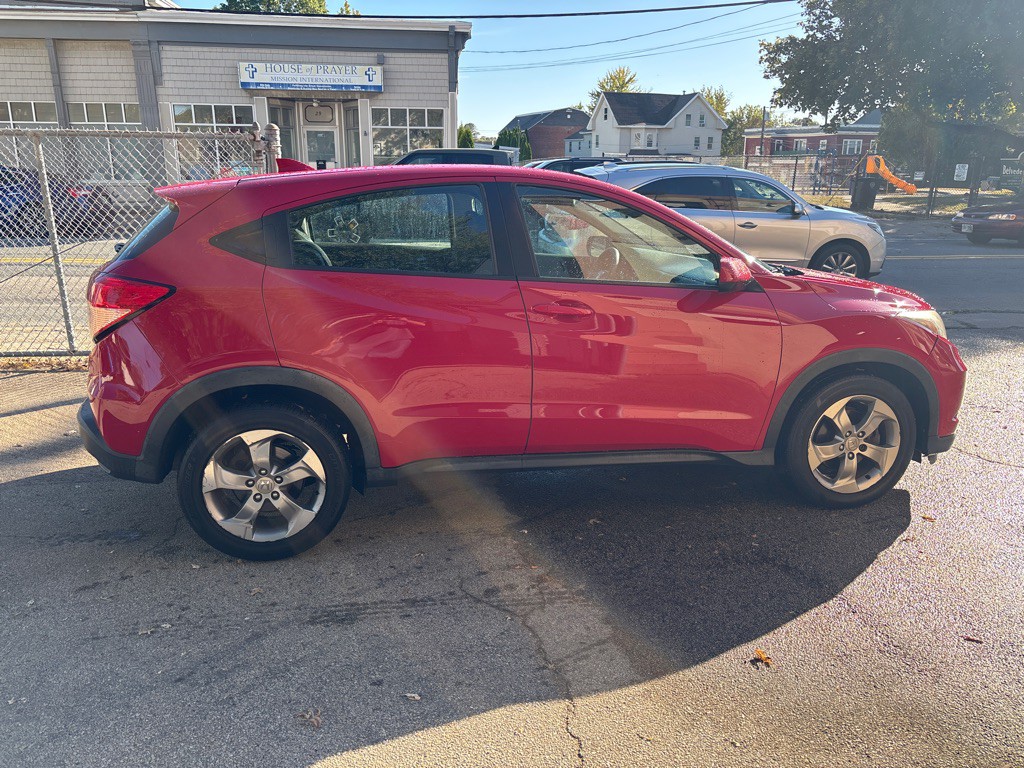 2017 Honda HR-V Image 3