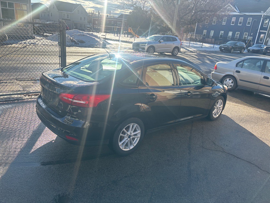 2018 Ford Focus Image 4