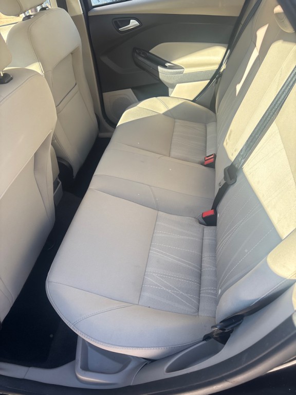 2018 Ford Focus Image 9