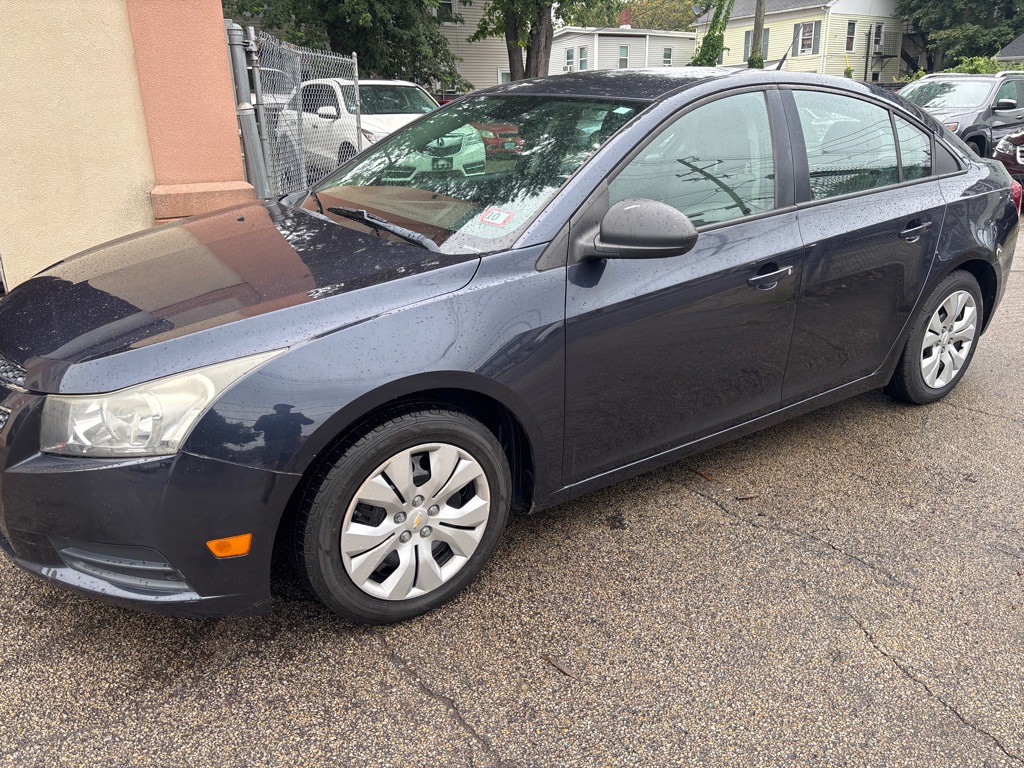 2014 Chevrolet Cruze Image 6