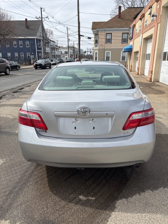 2009 Toyota Camry Image 5