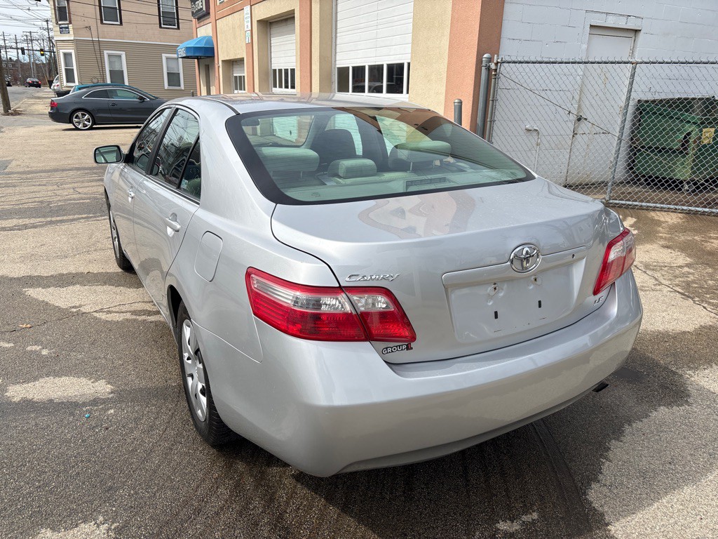 2009 Toyota Camry Image 6