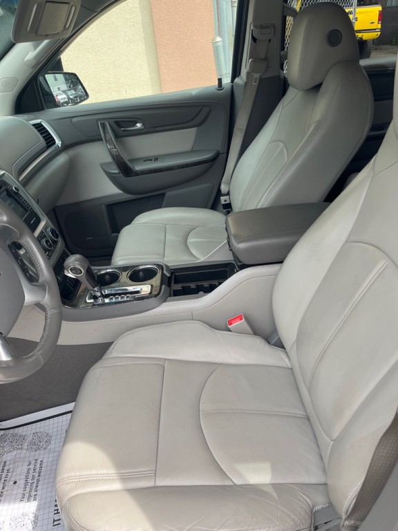 2016 GMC Acadia Image 10