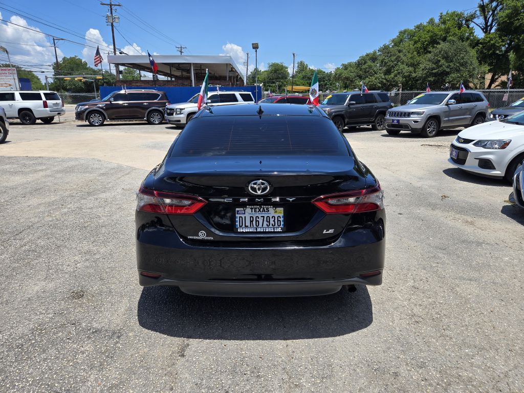 2022 Toyota Camry Image 4
