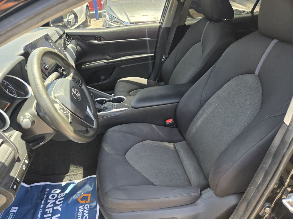 2022 Toyota Camry Image 8