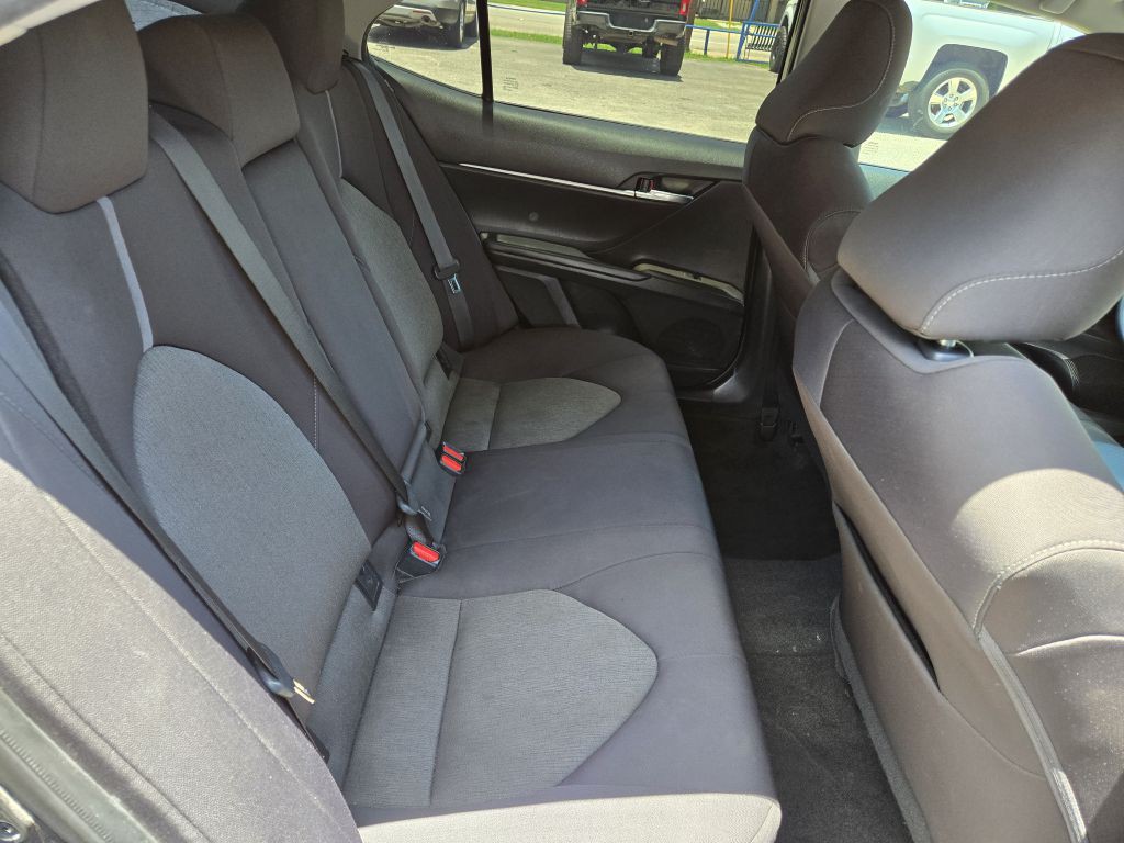 2022 Toyota Camry Image 14