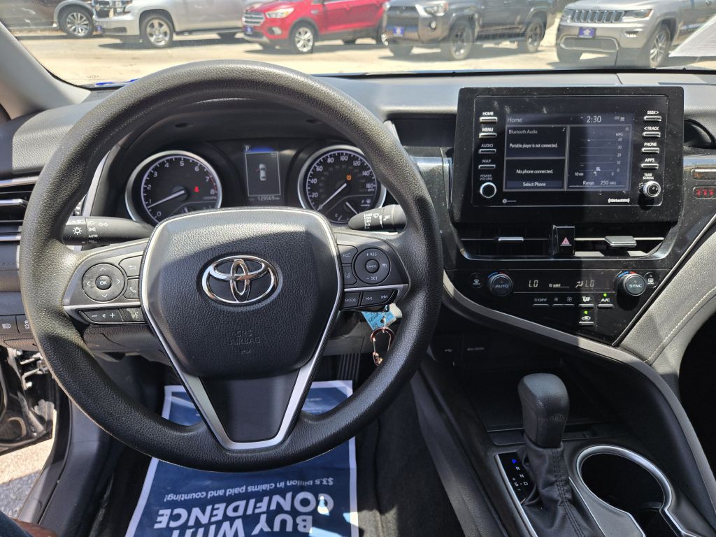 2022 Toyota Camry Image 15