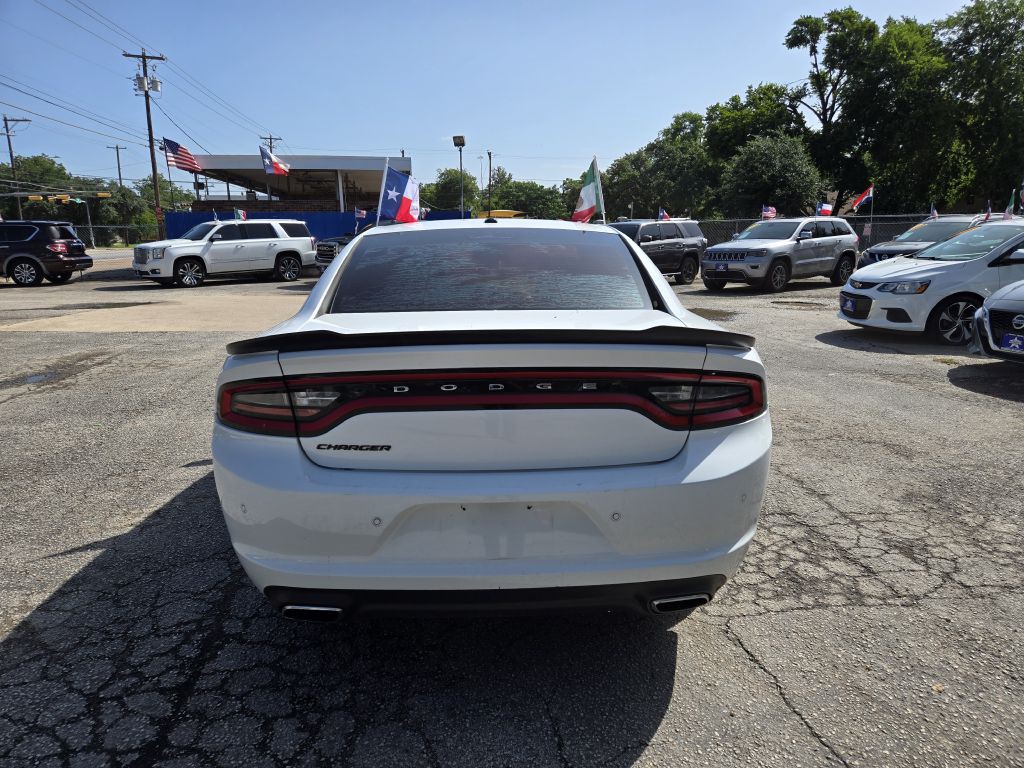 2017 Dodge Charger Image 5