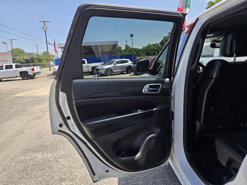 2020 Jeep Grand Cherokee Image 12