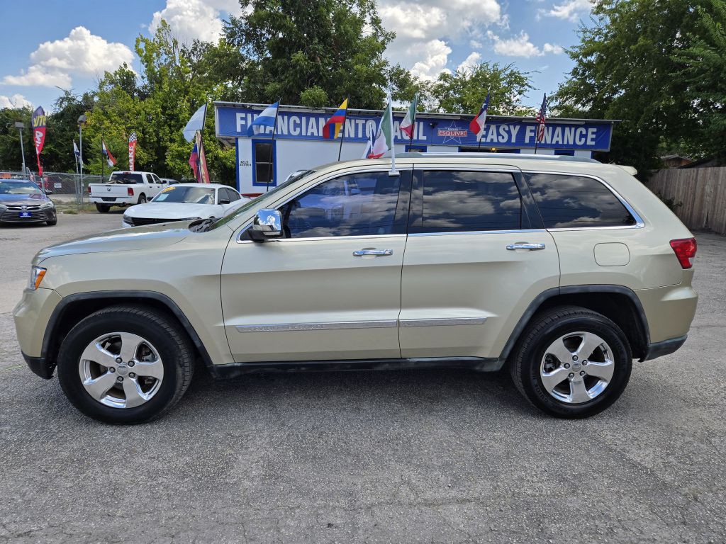 2012 Jeep Grand Cherokee Image 3