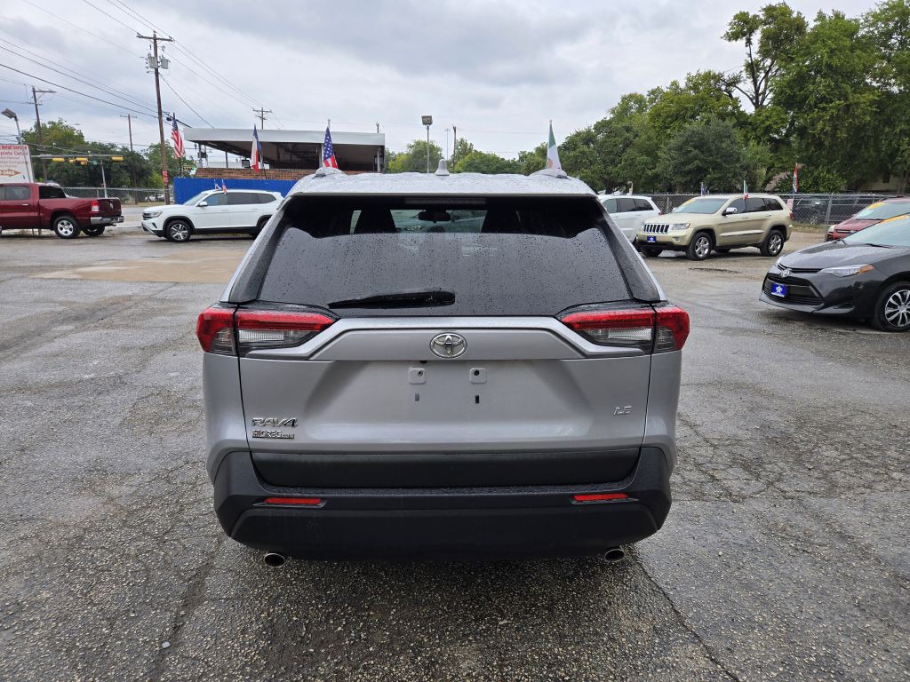 2019 Toyota Rav4 Image 4