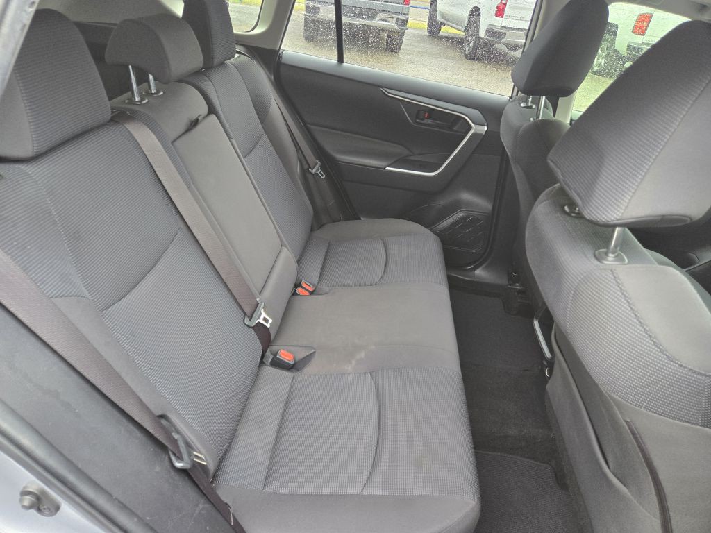 2019 Toyota Rav4 Image 15