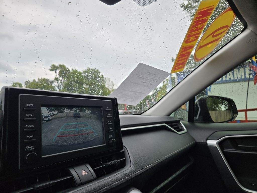 2019 Toyota Rav4 Image 17