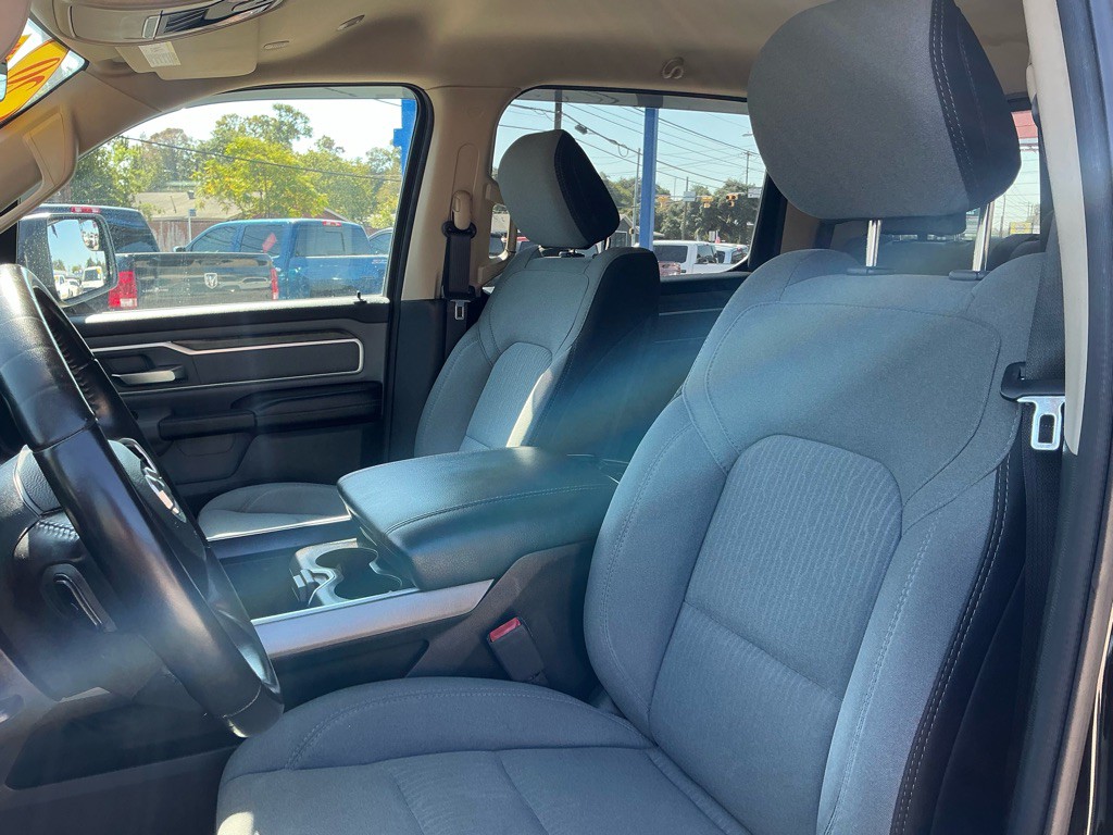 2020 RAM 1500 Image 12