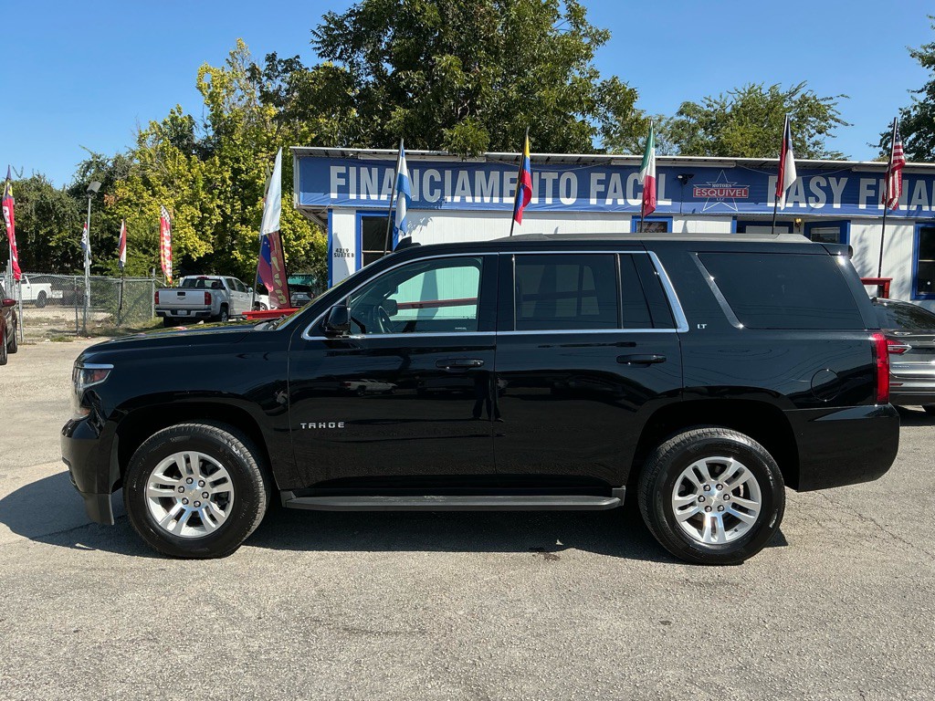 2017 Chevrolet Tahoe Image 3
