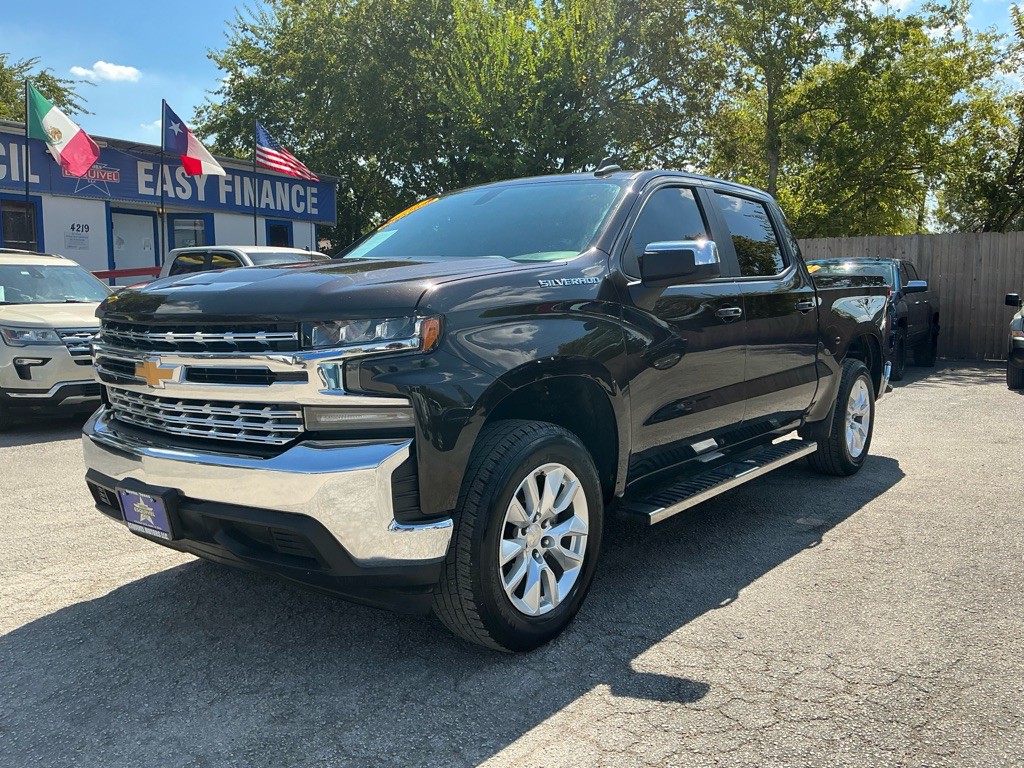 2020 Chevrolet Silverado 1500 Image 2