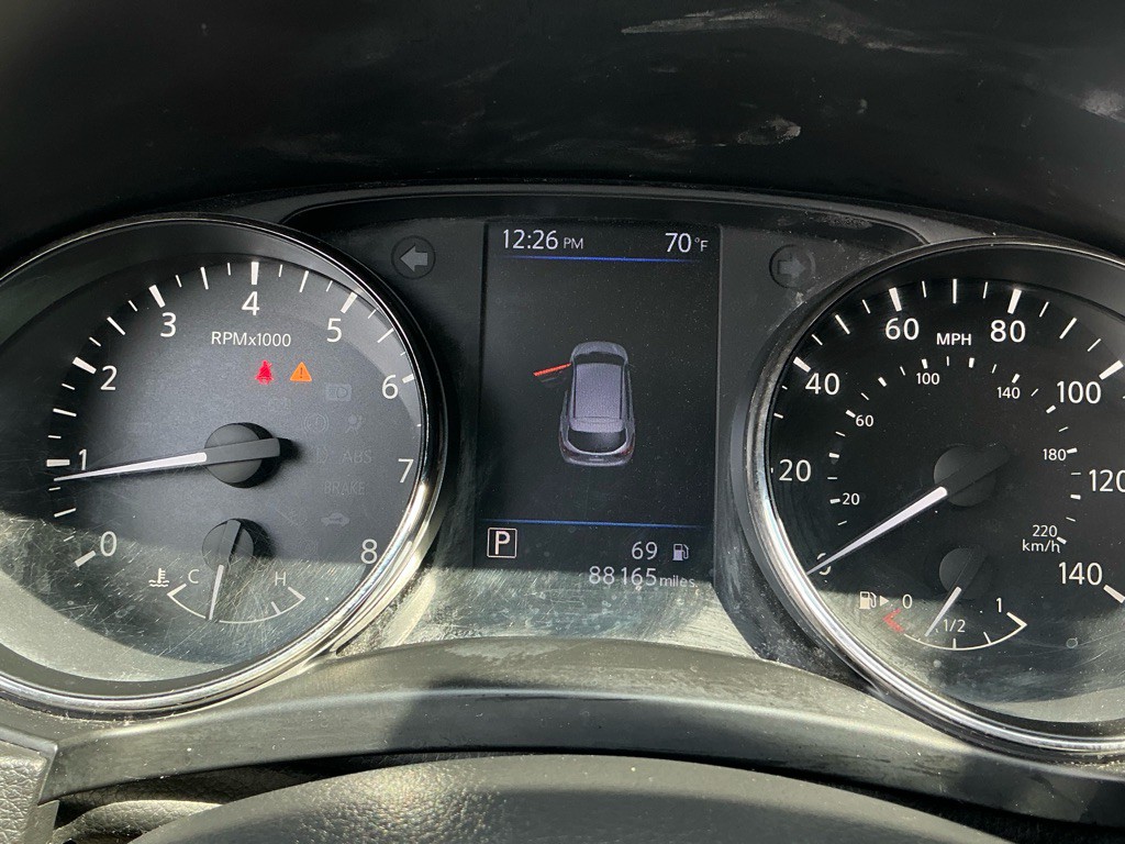 2019 Nissan Rogue Image 13