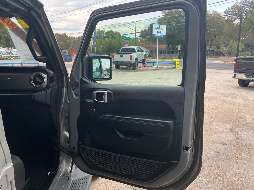 2022 Jeep Wrangler Unlimited Image 9