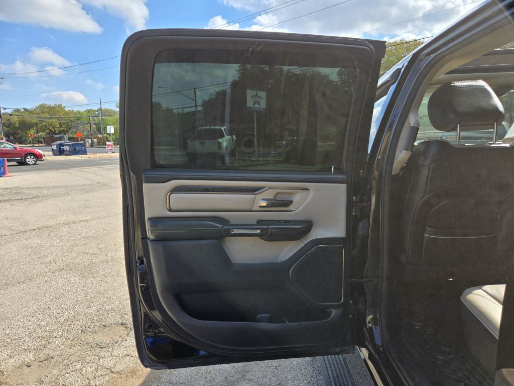 2019 RAM 1500 Image 11
