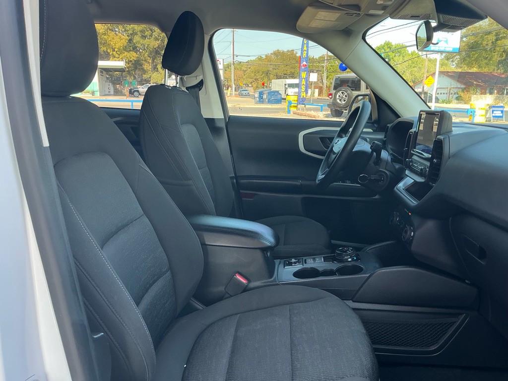 2021 Ford Bronco Image 10