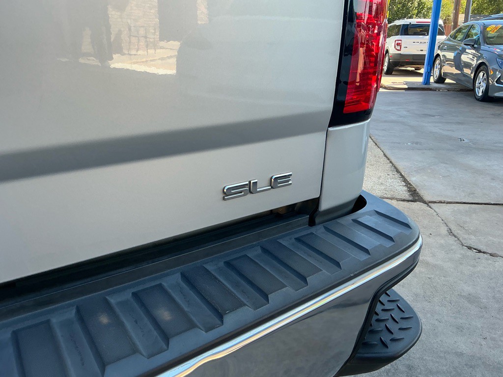 2015 GMC Sierra Image 6