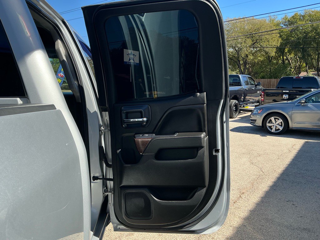 2015 GMC Sierra Image 9