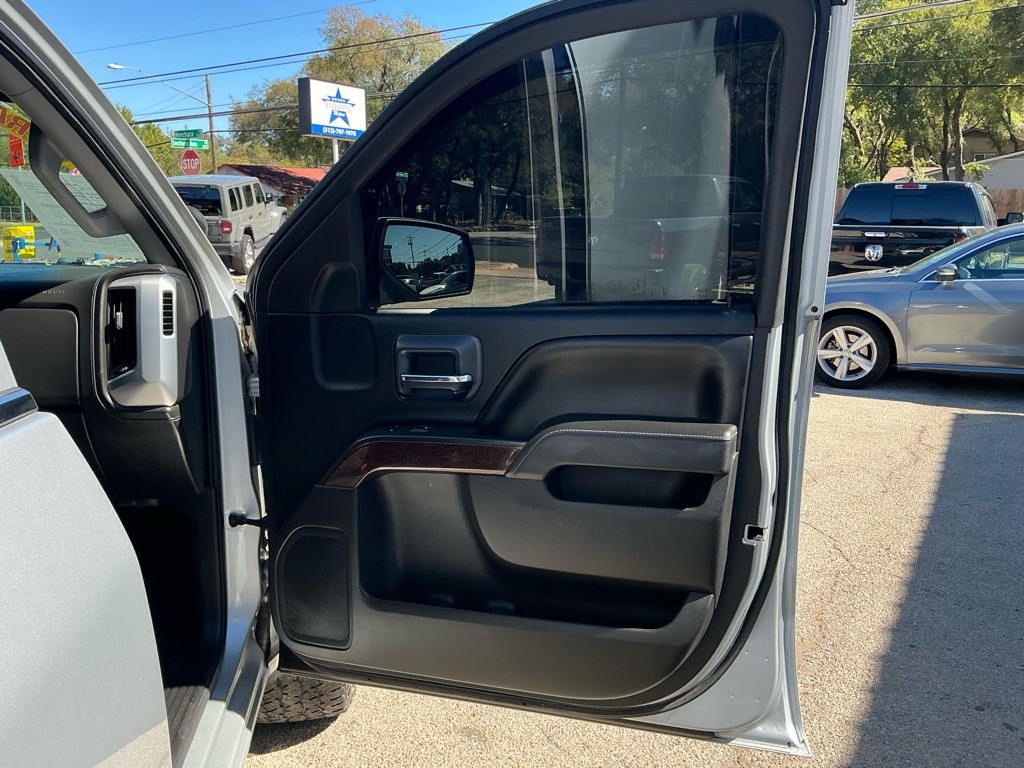 2015 GMC Sierra Image 11