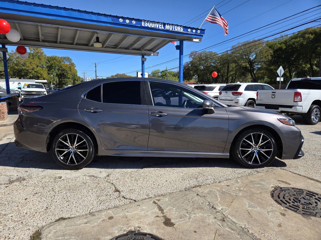 2023 Toyota Camry Image 5