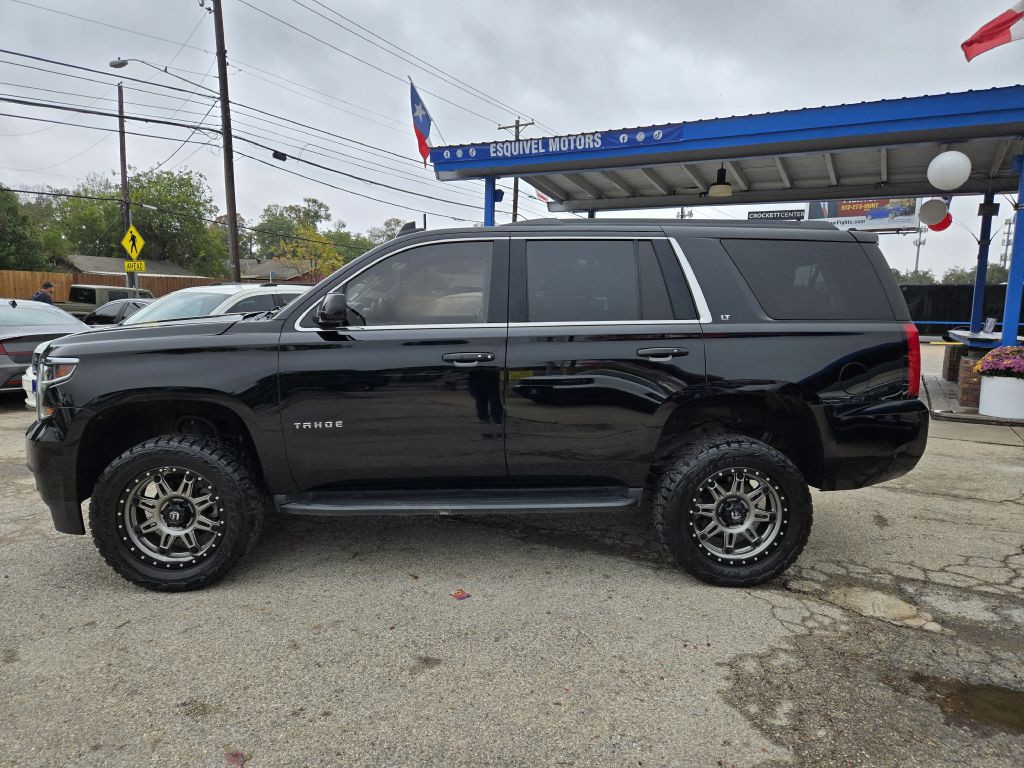 2017 Chevrolet Tahoe Image 3