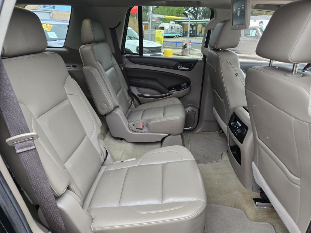 2017 Chevrolet Tahoe Image 14