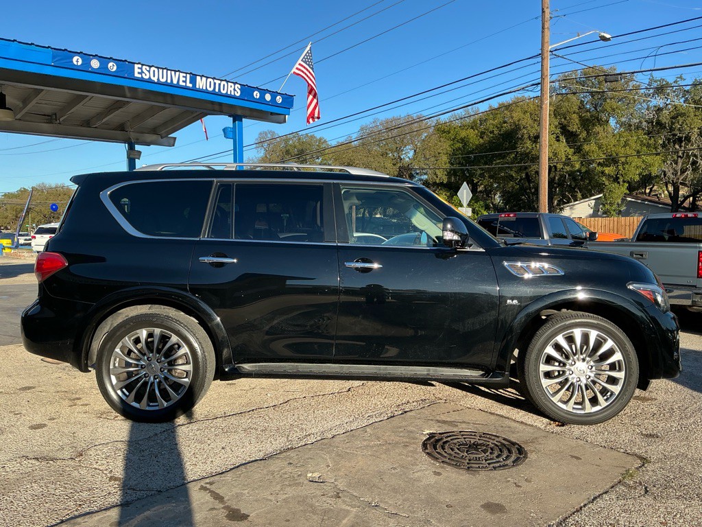 2017 INFINITI QX80 Image 6