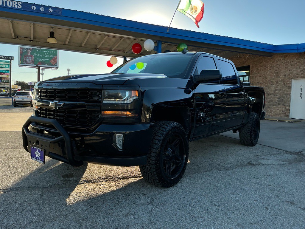 2016 Chevrolet Silverado 1500 Image 2