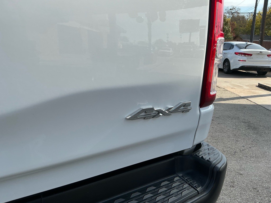 2022 RAM 1500 Image 5