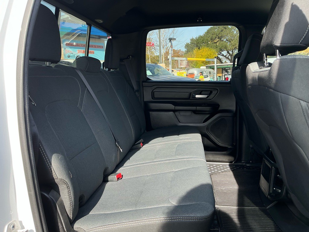 2022 RAM 1500 Image 9
