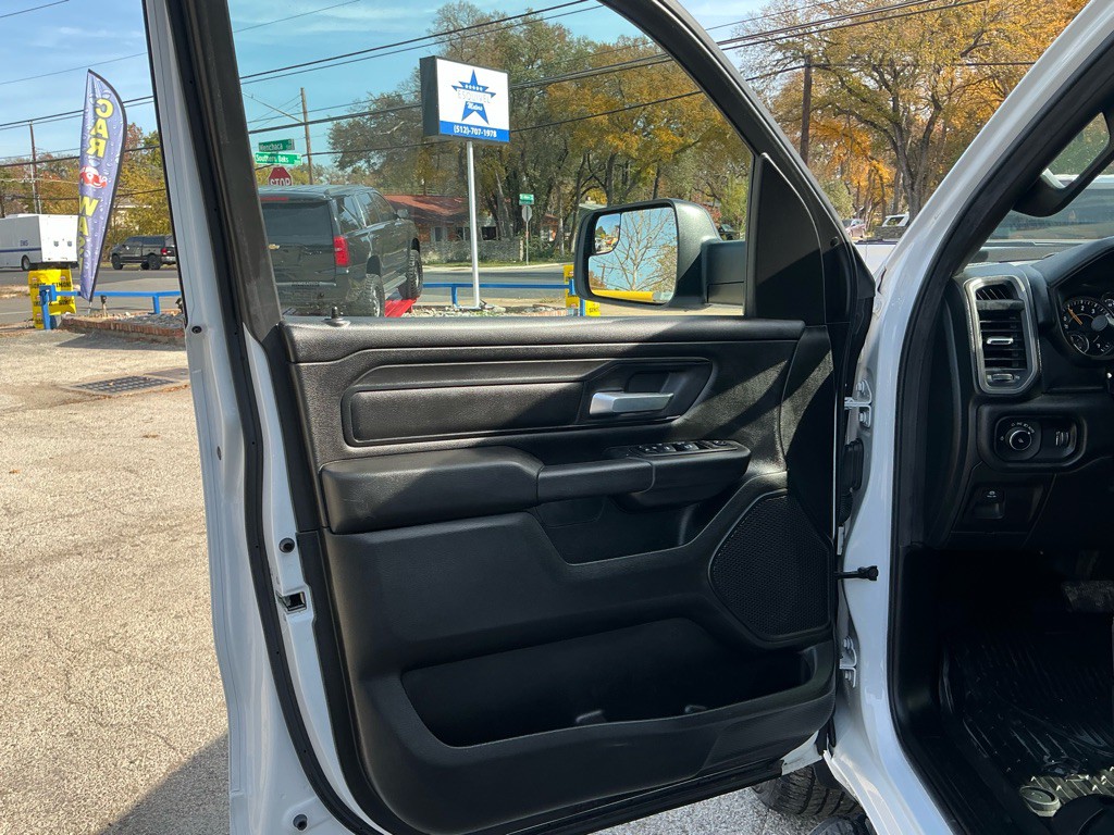 2022 RAM 1500 Image 13