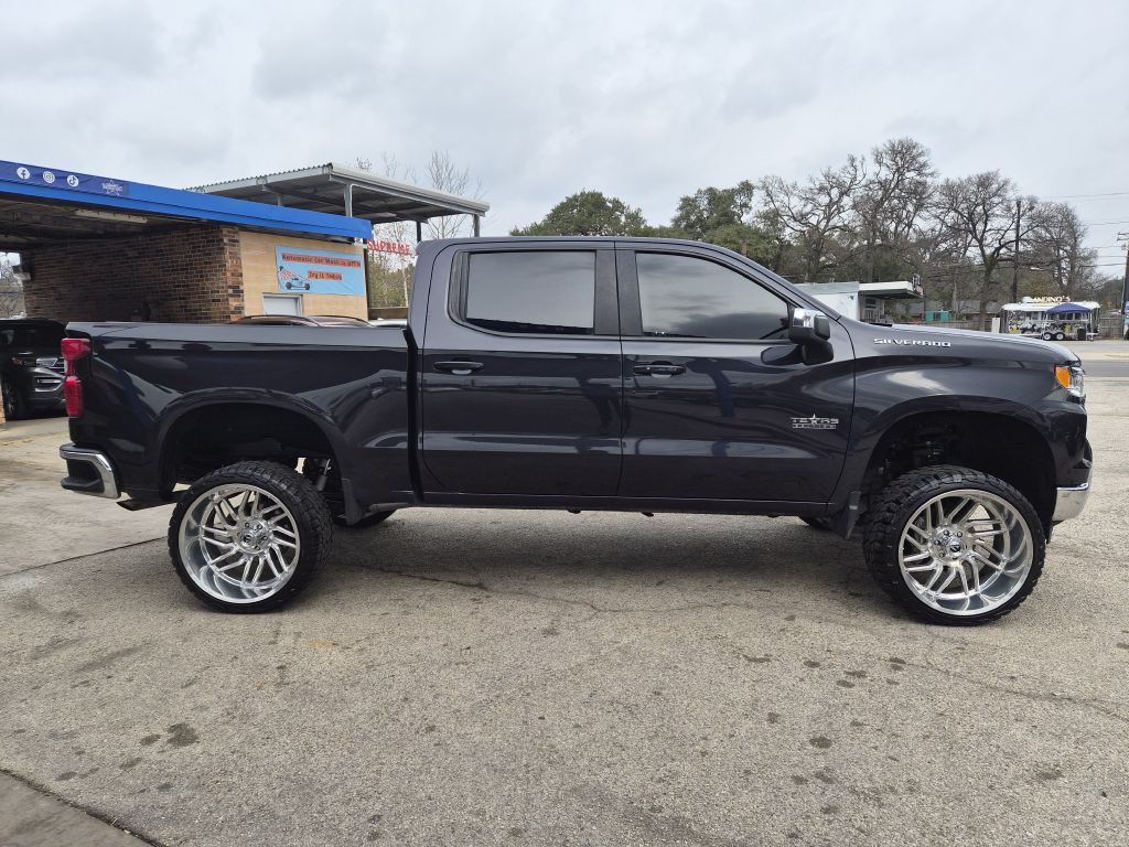 2023 Chevrolet Silverado 1500 Image 6