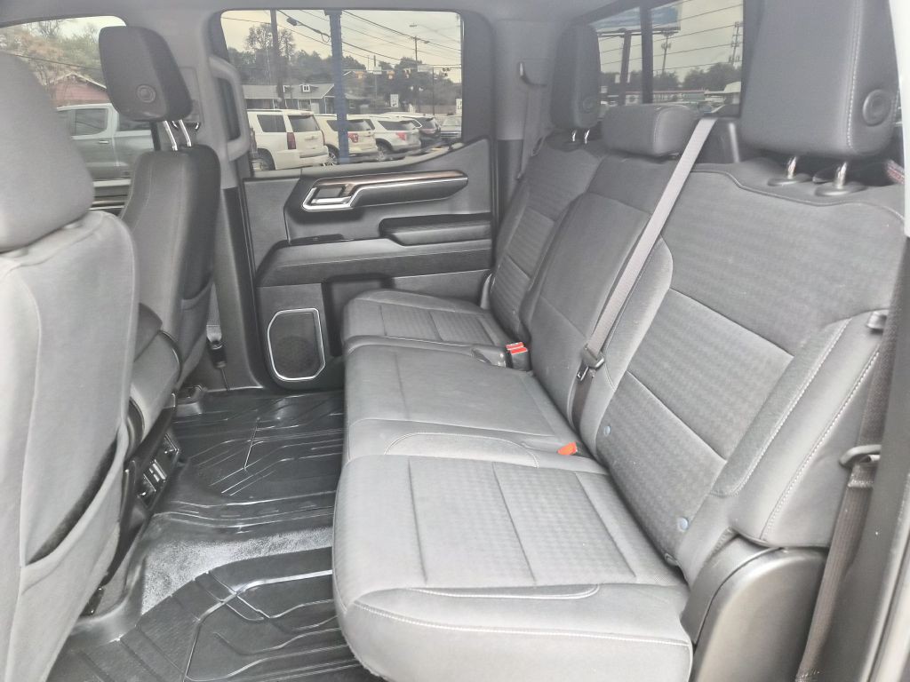 2023 Chevrolet Silverado 1500 Image 13