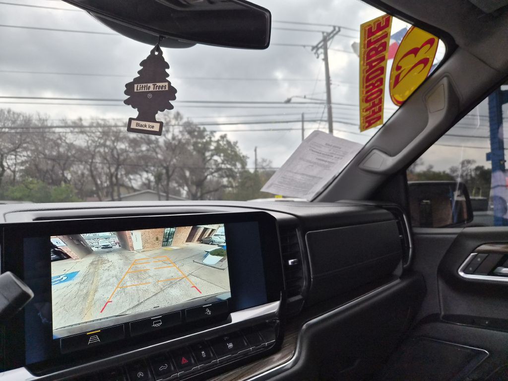 2023 Chevrolet Silverado 1500 Image 17