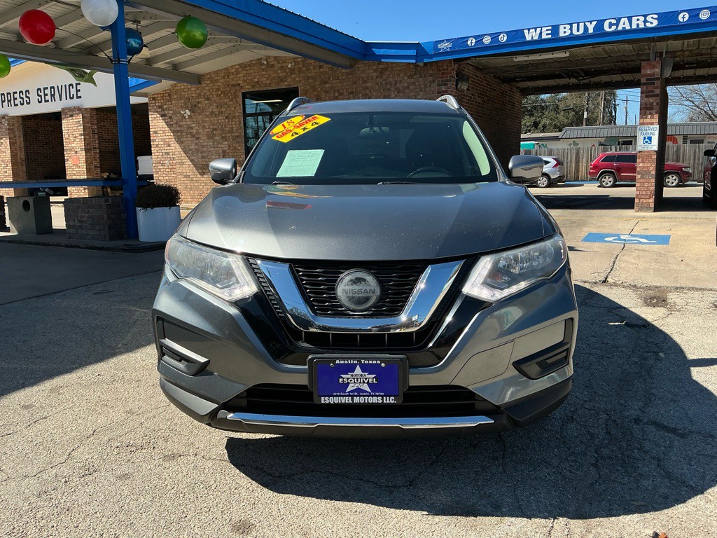 2018 Nissan Rogue Image 1