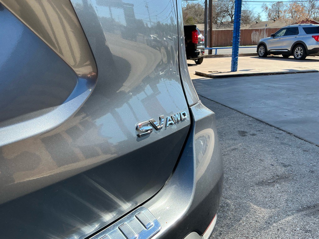 2018 Nissan Rogue Image 5