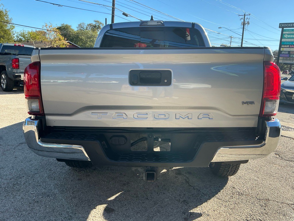 2020 Toyota Tacoma Image 5