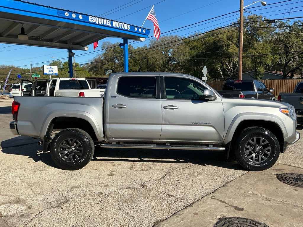 2020 Toyota Tacoma Image 6