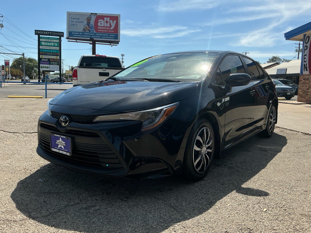 2025 Toyota Corolla Image 2