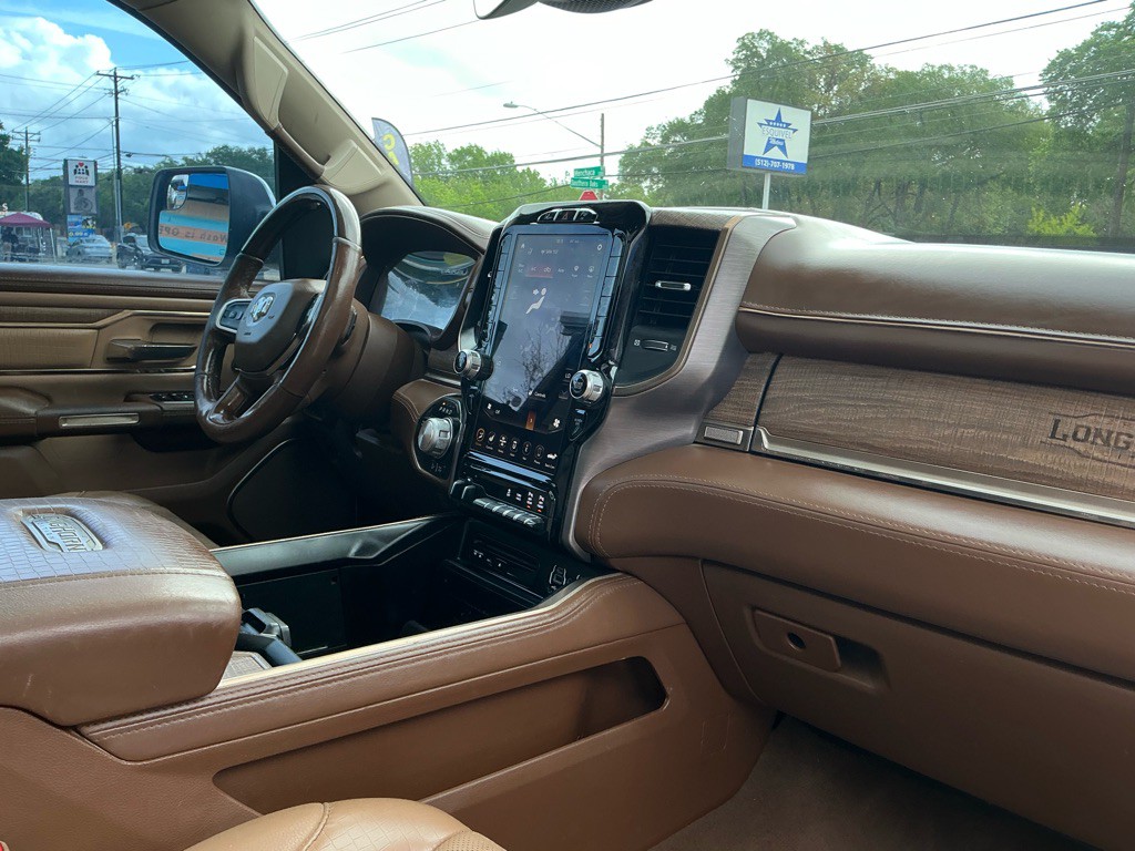 2019 RAM 1500 Image 16