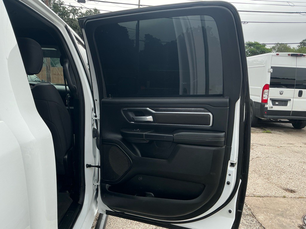 2024 RAM 1500 Image 8